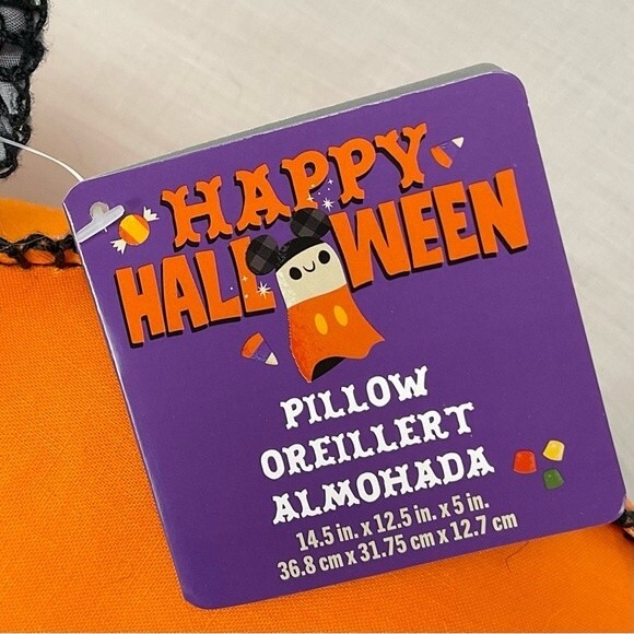 Mickey Mouse “Hey Pumpkin” Pillow Jack-o’-Lantern Disney Parks Halloween NWT - Picture 2 of 4